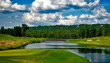 Black vs. White Golf Shirts: Which One is Right for You? - Casual Pro