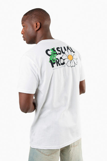 Man wearing a White t shirt with colorful back print, regular fit, crew neck, side seam, organic cotton